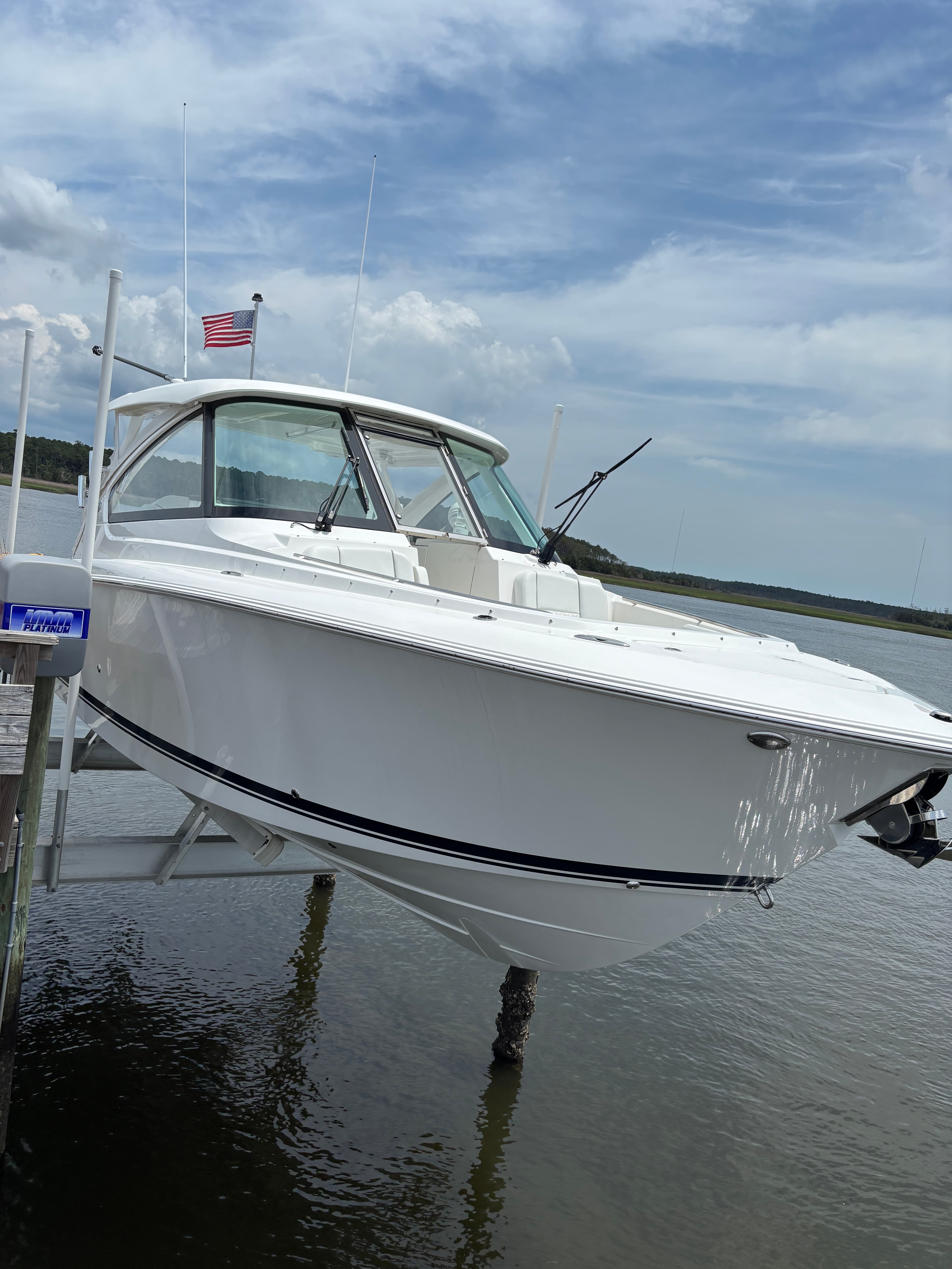 Pursuit hull restored by Apex